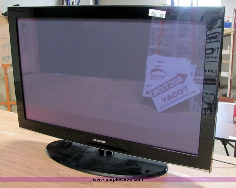 image for item 4150 Samsung 42" plasma TV