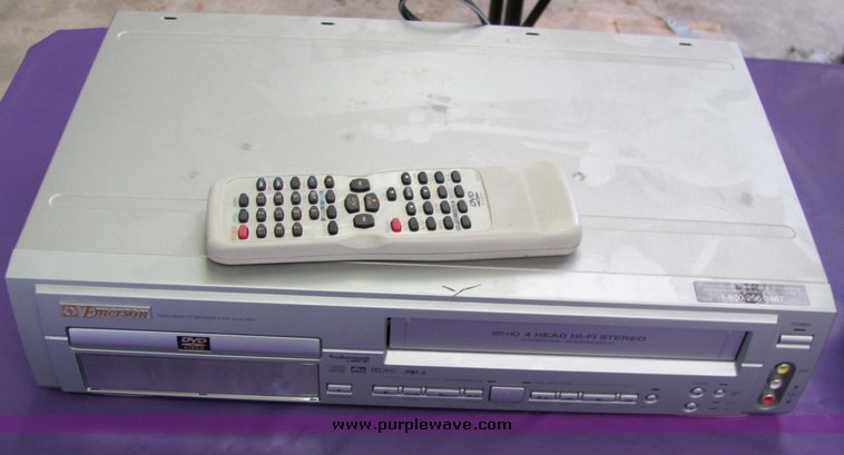 image for item 4214 Sanyo 27" tube television