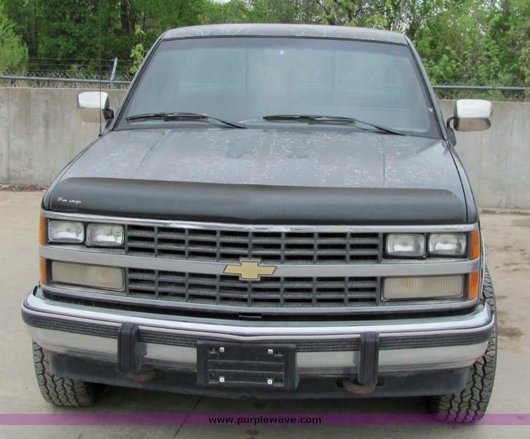 image for item 4219 1988 Chevrolet K1500 pickup