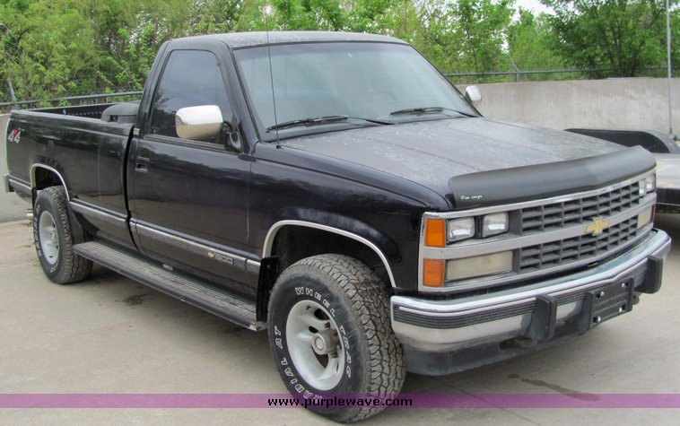 image for item 4219 1988 Chevrolet K1500 pickup