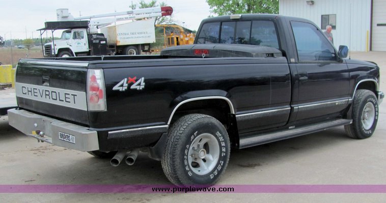 image for item 4219 1988 Chevrolet K1500 pickup
