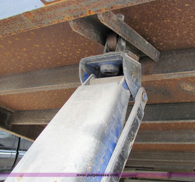 image for item 4220 18' tandem axle tilt deck trailer