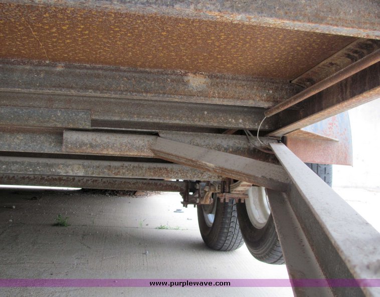 image for item 4220 18' tandem axle tilt deck trailer