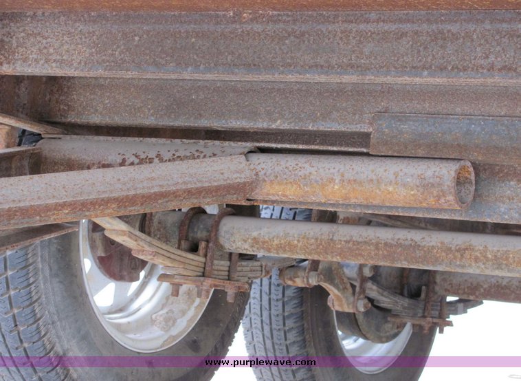 image for item 4220 18' tandem axle tilt deck trailer