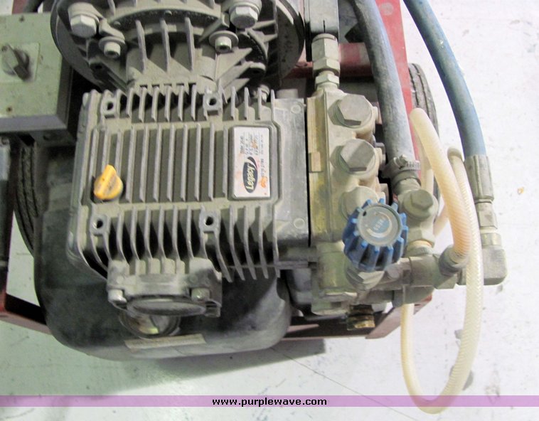 image for item 4237 Hotsy pressure washer