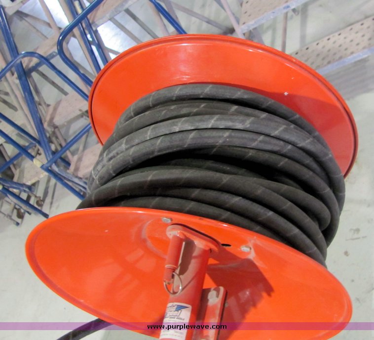 image for item 4237 Hotsy pressure washer