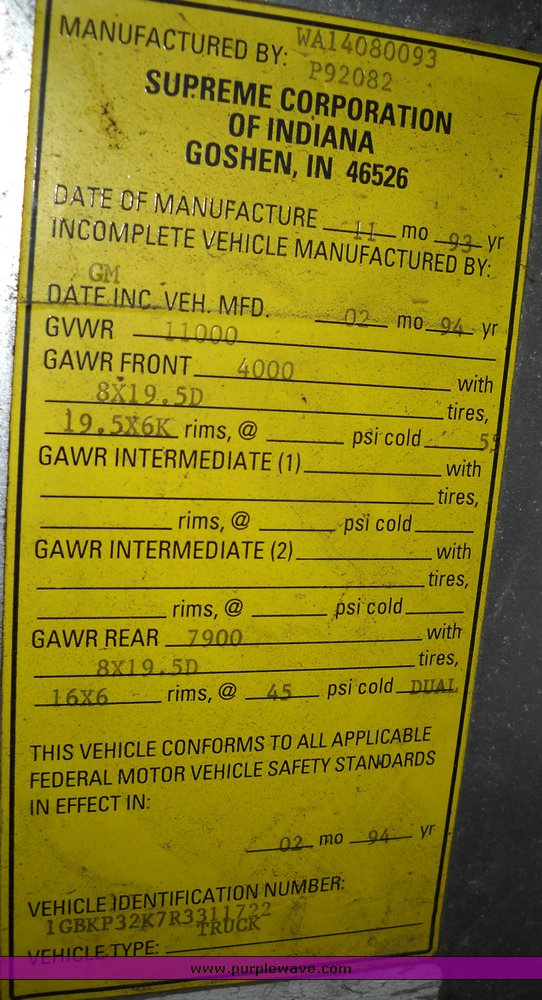 image for item 4241 1994 Chevrolet P30 step van