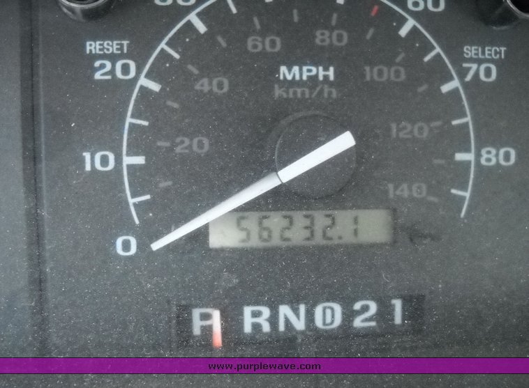 image for item 4242 1994 Ford F-150 pickup