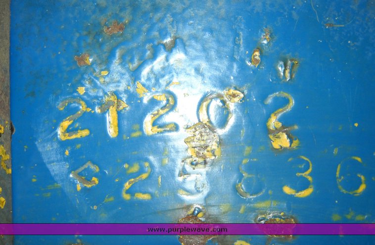 image for item 4245 1963 Ford 200A tractor