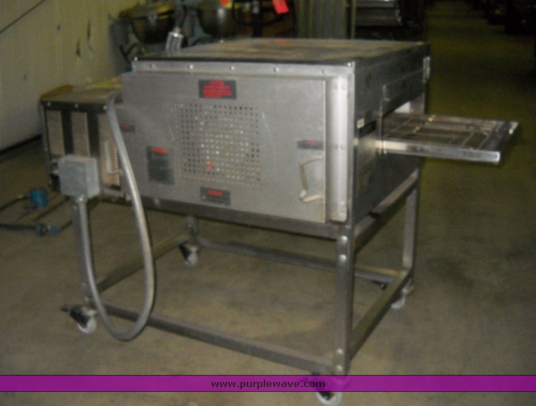 image for item 4250 Lincoln Impinger 1132 pizza oven