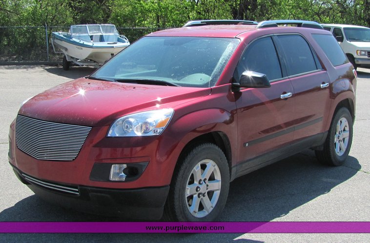 image for item 4255 2007 Saturn Outlook XE