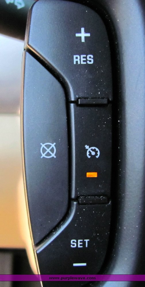 image for item 4255 2007 Saturn Outlook XE