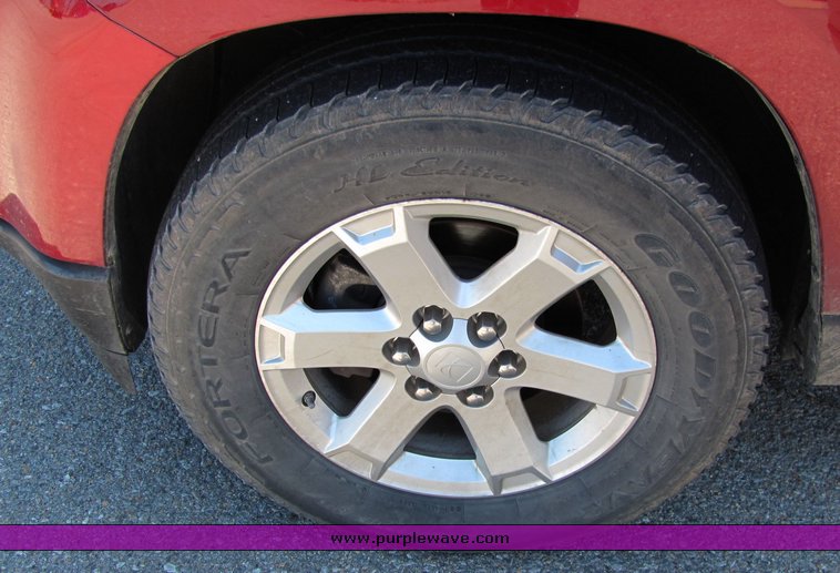 image for item 4255 2007 Saturn Outlook XE