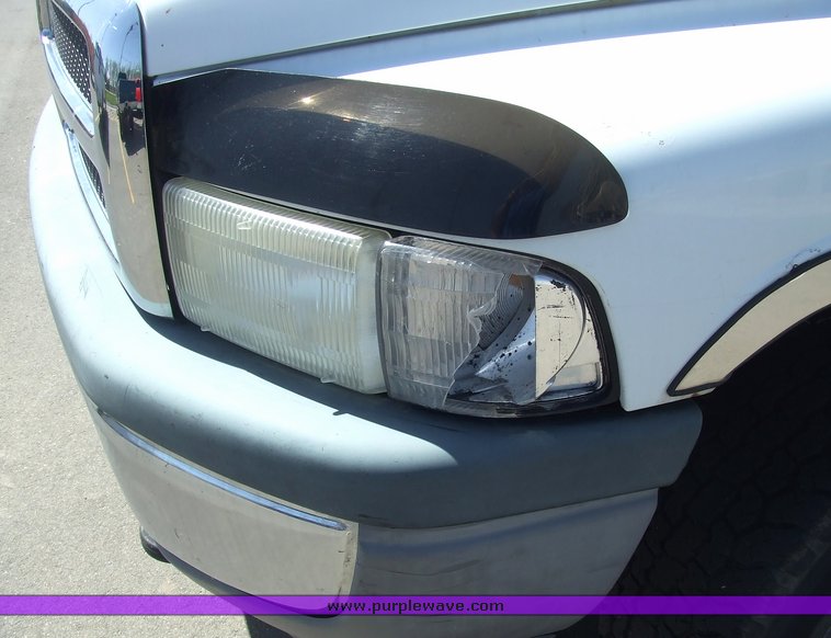 image for item 6715 1998 Dodge Ram 1500 Laramie SLT extended cab pickup