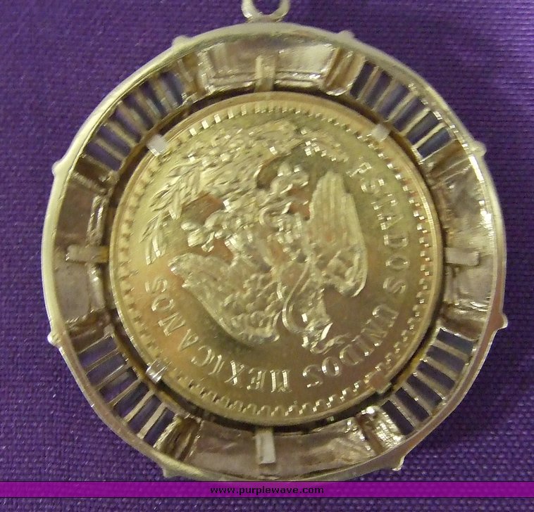 image for item 6777 13" 14kt gold necklace with coin medallion