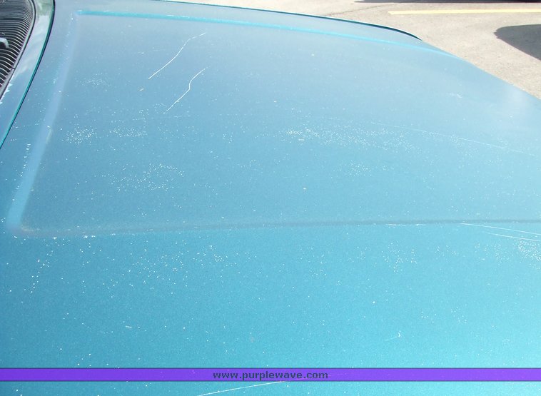 image for item 6814 1994 Ford Tempo GL