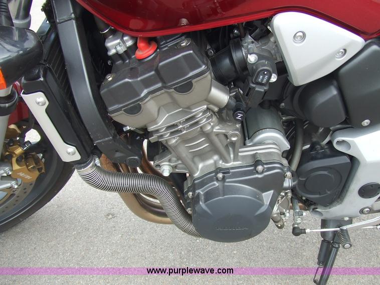 image for item 6832 2007 Honda 919 motorcycle