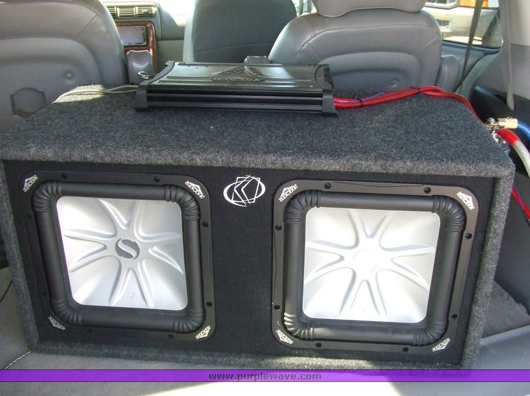 image for item 7117 2002 Oldsmobile Silhouette van