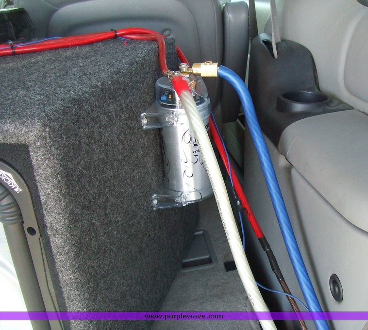 image for item 7117 2002 Oldsmobile Silhouette van