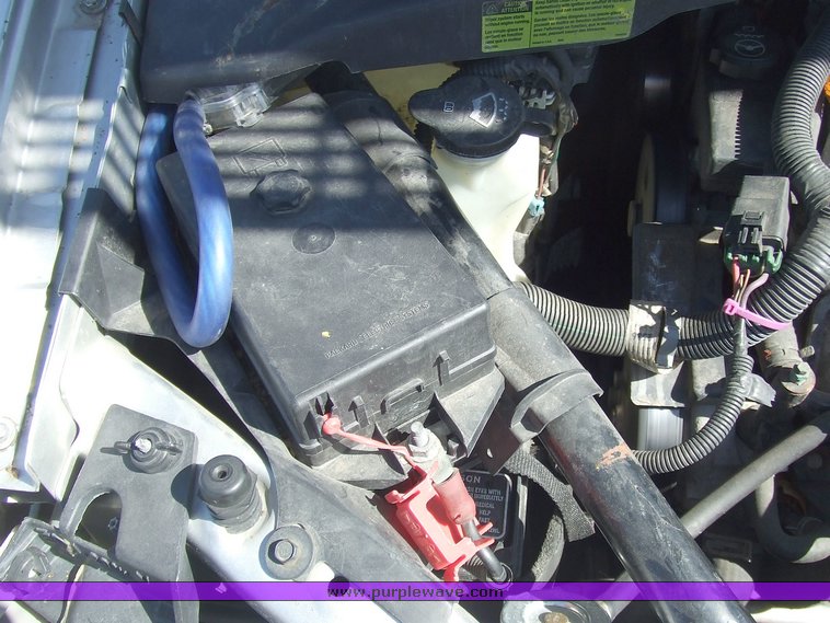 image for item 7117 2002 Oldsmobile Silhouette van