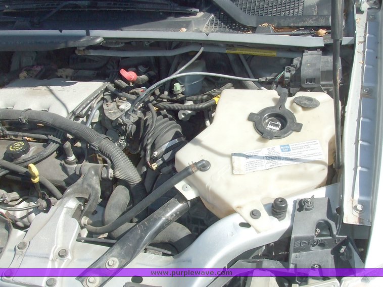 image for item 7117 2002 Oldsmobile Silhouette van