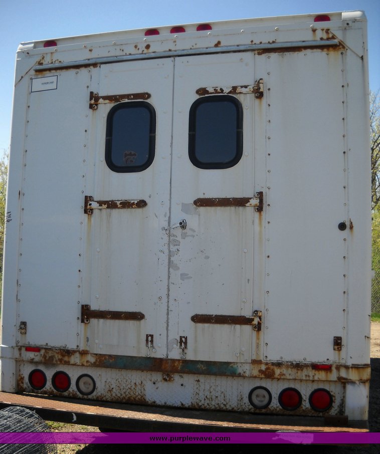 image for item 9240 1994 Chevrolet P30 step van