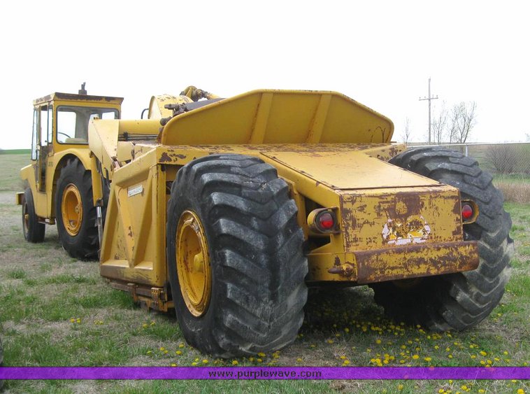 image for item 6270 1963 John Deere 5010 scraper