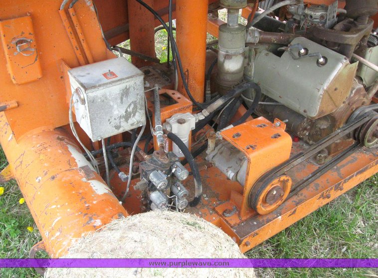 image for item 6273 Fabteck scissor lift