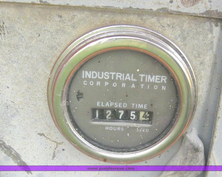 image for item 6273 Fabteck scissor lift