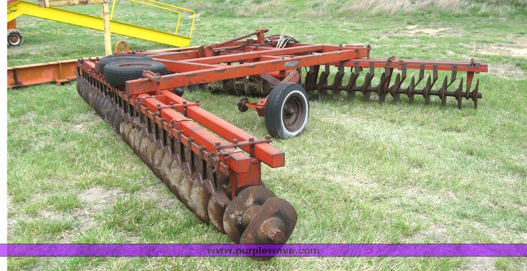 image for item 6277 Miller 18' offset disk