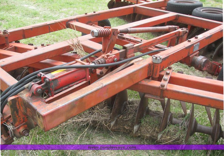 image for item 6277 Miller 18' offset disk