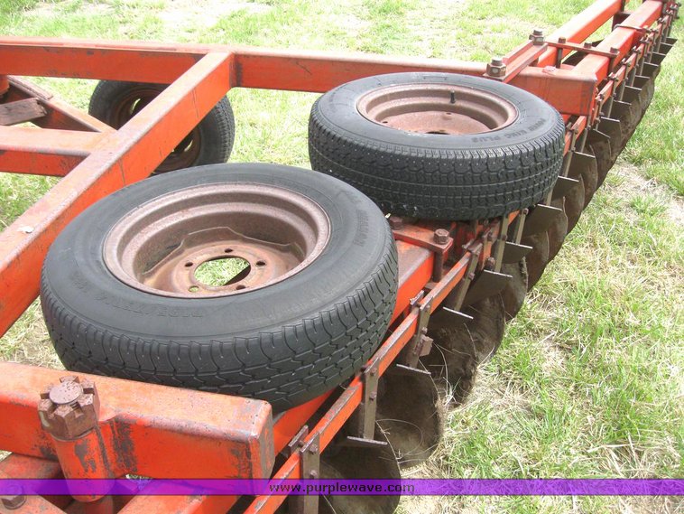 image for item 6277 Miller 18' offset disk