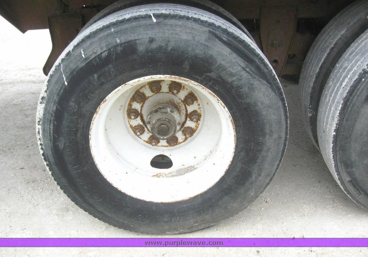 image for item 6278 Etryre 28' walking floor trailer