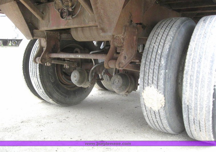 image for item 6278 Etryre 28' walking floor trailer