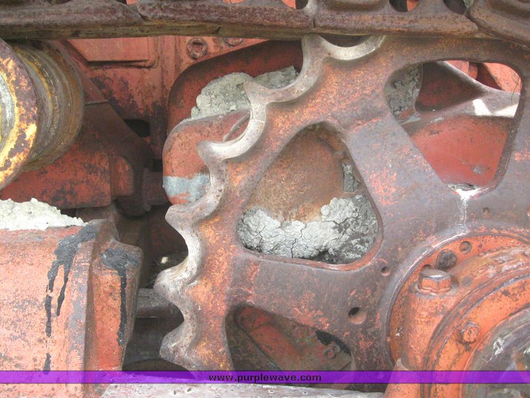 image for item 6281 Allis Chalmers track loader