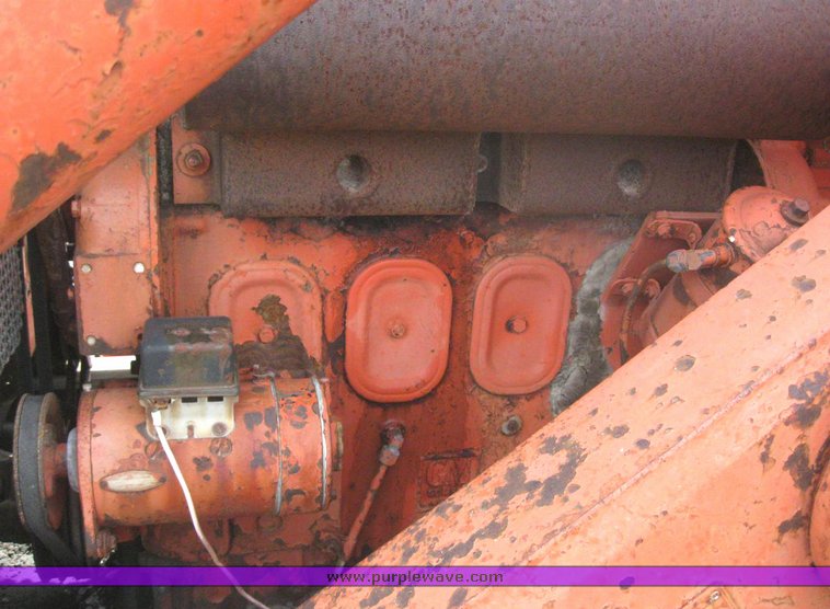 image for item 6281 Allis Chalmers track loader