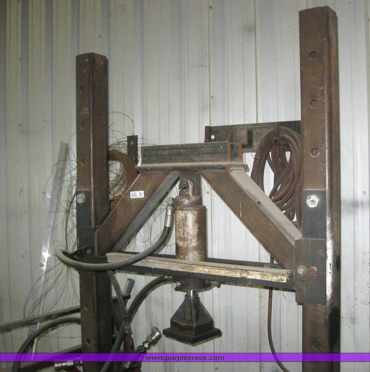 image for item 6335 Shop press