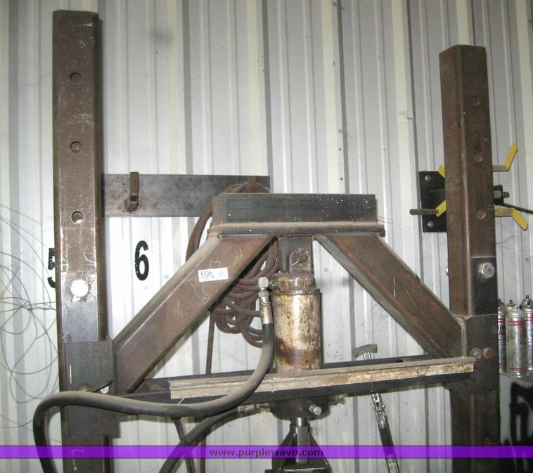 image for item 6335 Shop press