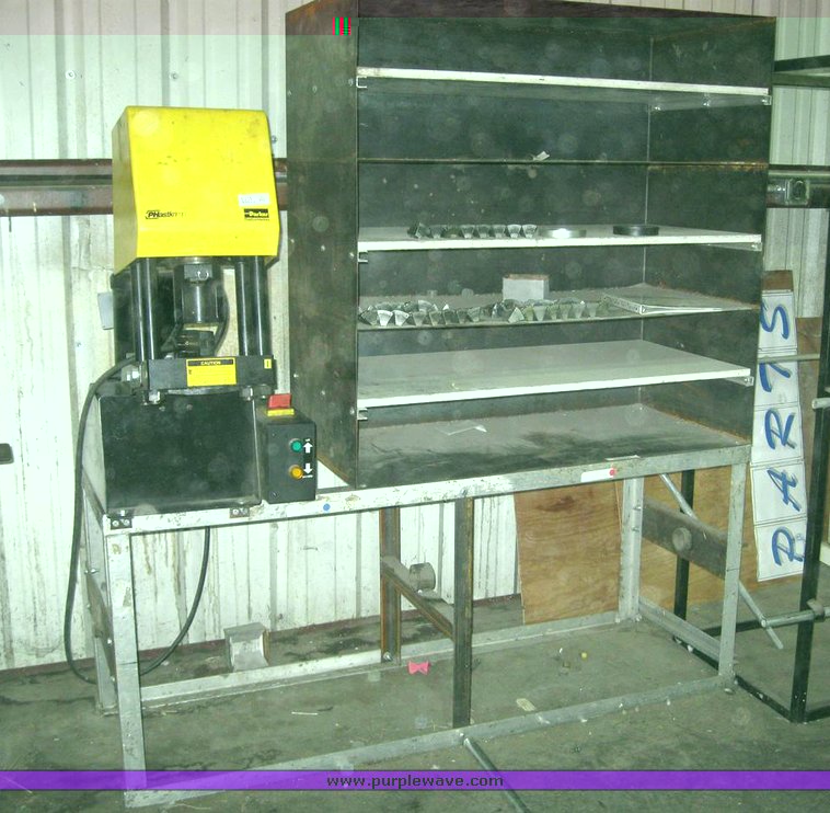 Parker fluid Connections hydraulic hose crimping machine in Liberal, KS