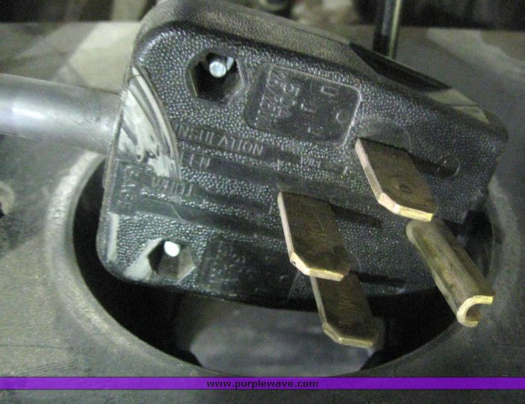 image for item 6336 Parker fluid Connections hydraulic hose crimping machine