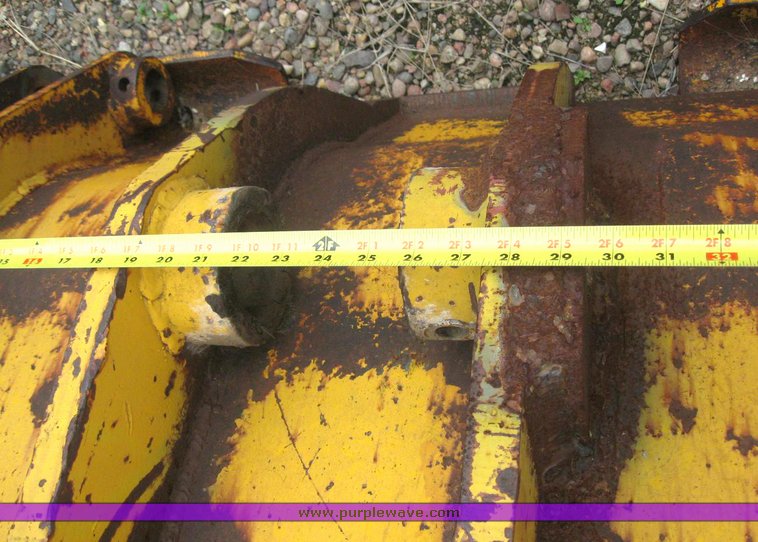 image for item 6340 9' five cubic yard bucket