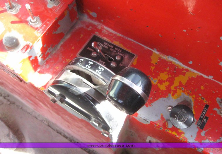 image for item 6444 American Coleman 3044BC1 yard truck