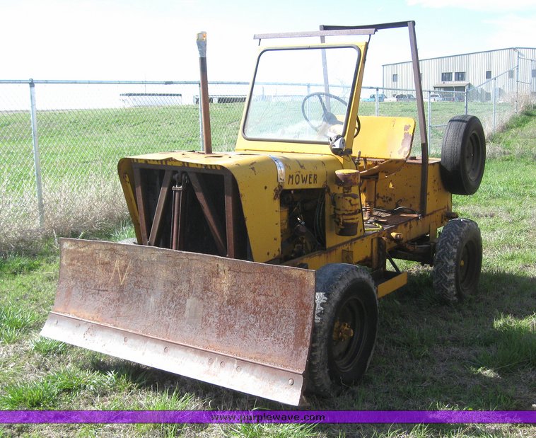 image for item 6445 Mower