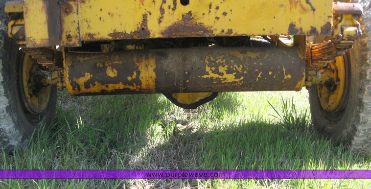 image for item 6445 Mower