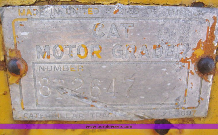 image for item 6446 Caterpillar 12 8T motor grader