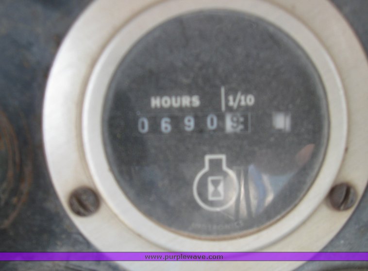 image for item 7001 John Deere 644-B wheel loader