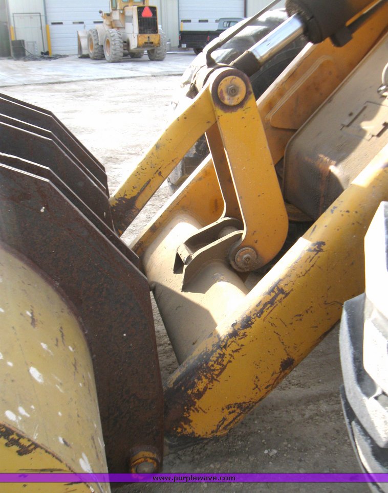 image for item 7001 John Deere 644-B wheel loader