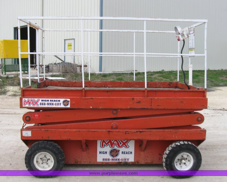 image for item 7004 Get Smart Scaffold 15 electric scissor lift