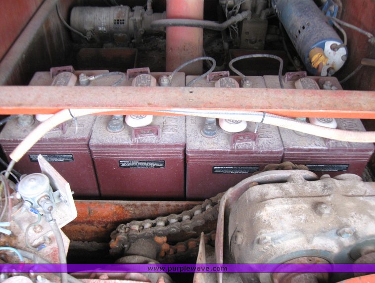 image for item 7004 Get Smart Scaffold 15 electric scissor lift