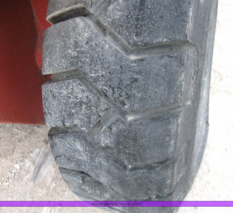 image for item 7004 Get Smart Scaffold 15 electric scissor lift